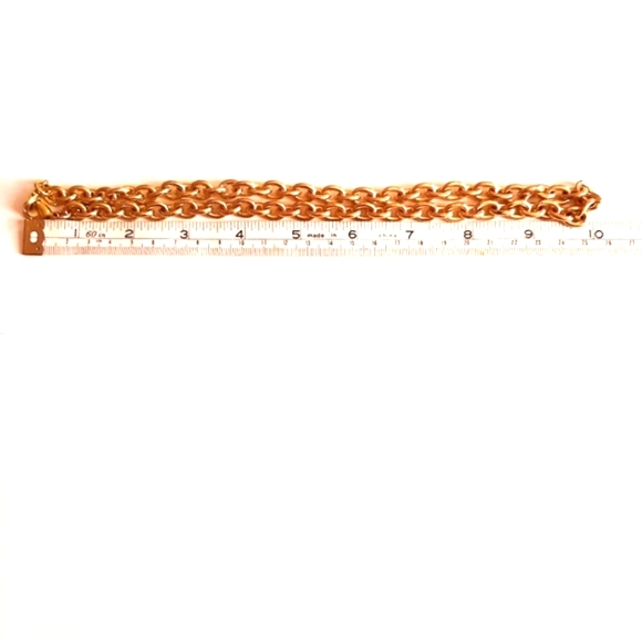 Gold Chunky Chain Necklace - Picture 4 of 4